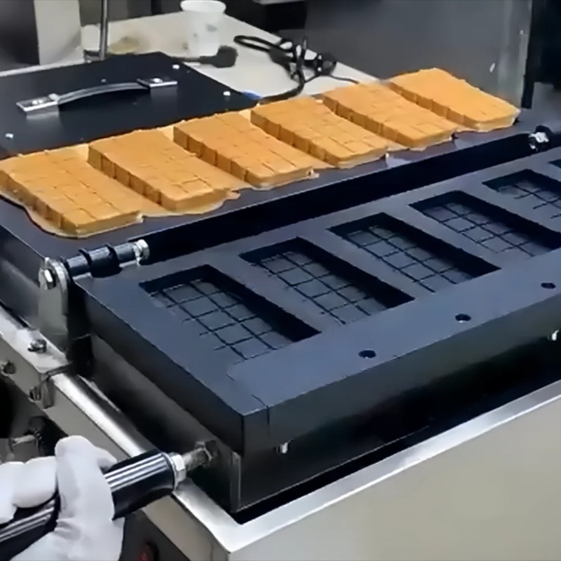Gaufrier à usage Commercial av - Commercial Popsicle Mold Maker Machine avis et prix